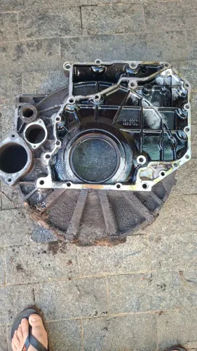 Capa seca do motor Cummins isb