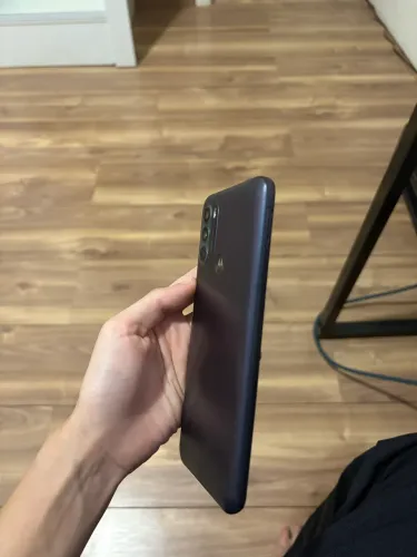 Moto G31