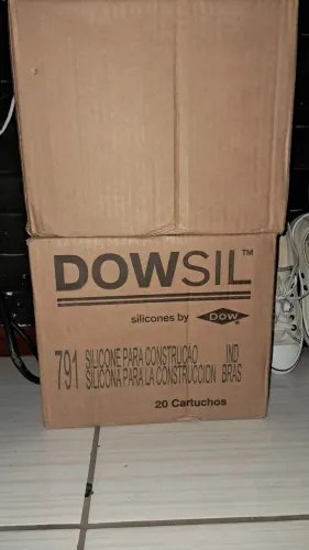 Silicone preto DowSil 791<br>3 caixas 20 und cada.