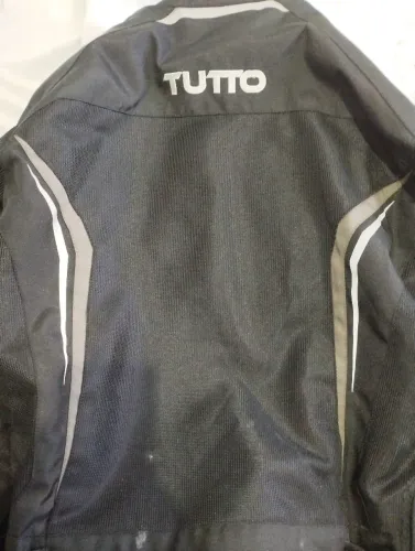 Jaqueta TUTTO nova