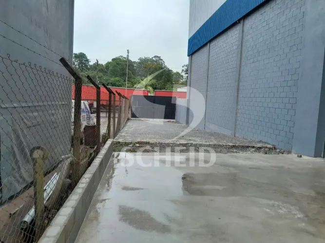 Galpão para locação em Itapecerica da Serra