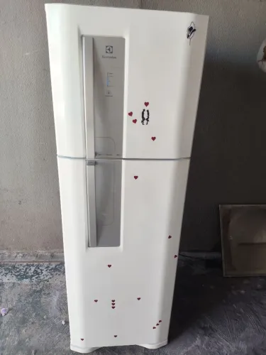 ELECTROLUX FROST FREE ENTREGO