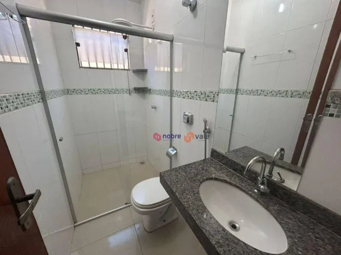 Apartamento com 3 dormitórios para alugar, 80 m² por R$ 3.105/mês - 304 Norte Arne 41 - Pa