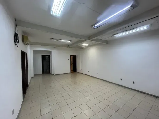 CASA RUA LARANJAL