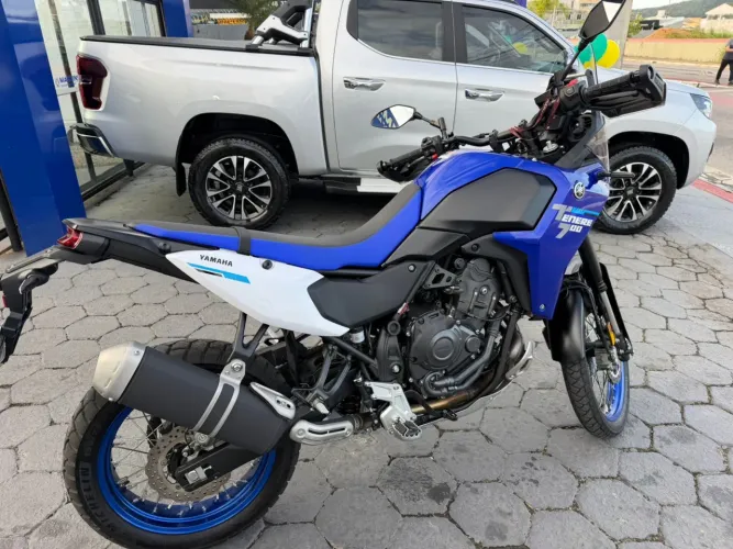 Tenere 700