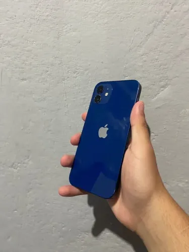 Troco ou vendo iPhone 12