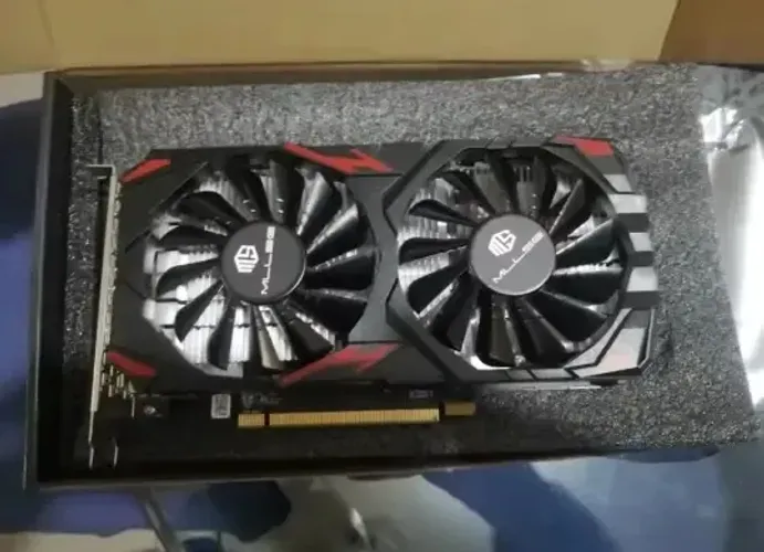 RX 580 8GB usada poucas vezes