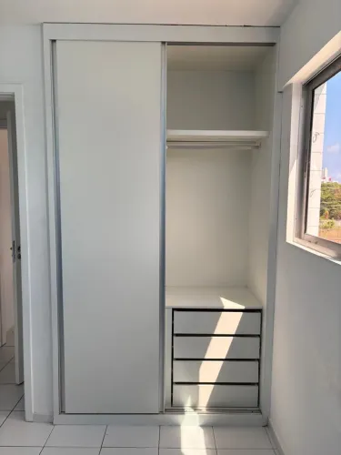 Guarda-roupa planejado desmontado 2,50 x 1,40