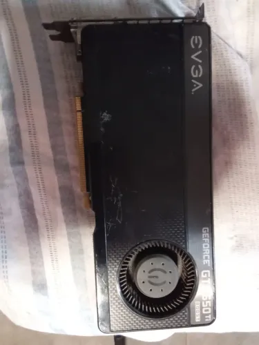 Placa de vídeo GTX 650 TI evga com defeito