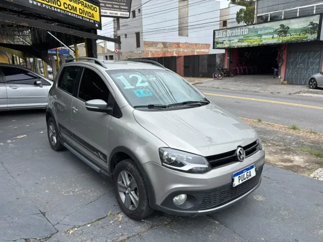 Volkswagen Crossfox I Motion 1.6 MI T. Flex 8V 5P 2012