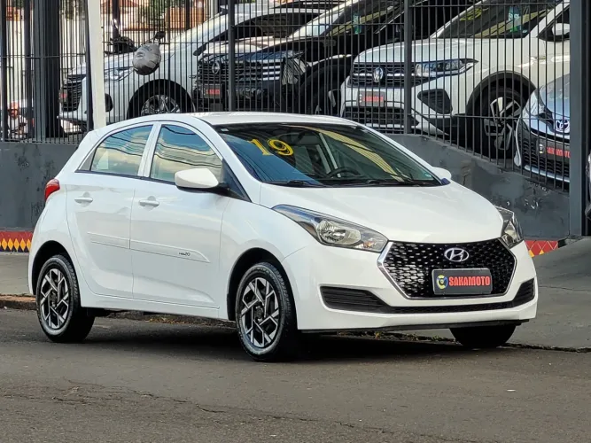 Hyundai HB20 Unique 1.0 Flex 12V Mec. 2019