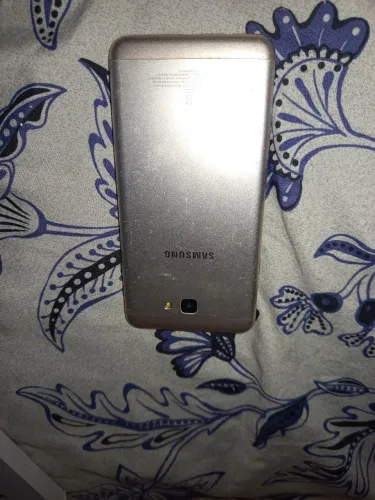J7 Pro