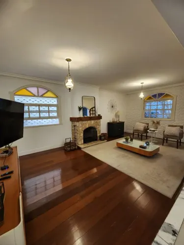 Casa de 6 quartos para locação no Liberdade/Jaraguá, Belo Horizonte