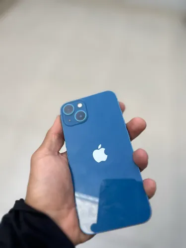 iPhone 13