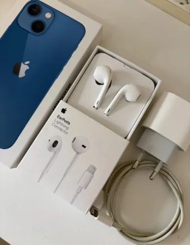 iPhone 13 mini na caixa