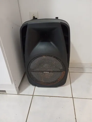 Caixa amplificada