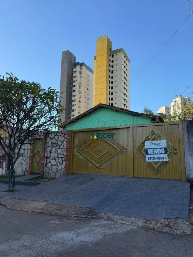 Casa com 3 dormitórios à venda, 235 m² por R$ 800.000 - Parque Amazônia - Goiânia/GO