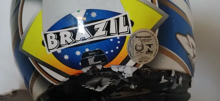 Capacete moto