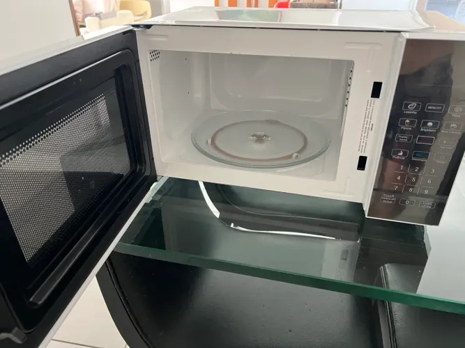 Microondas sem uso