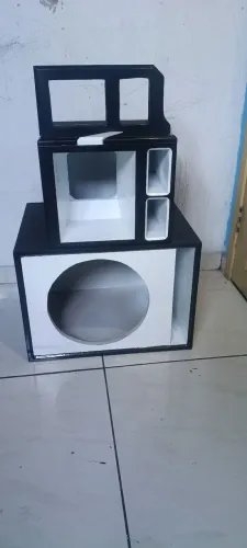 Caixa pra uxp de 12 e medio de 8