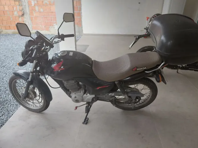 Cg 125 com partida 2011