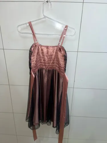 Vende-se vestido