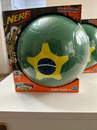 Bola de Futebol de Espuma NERF