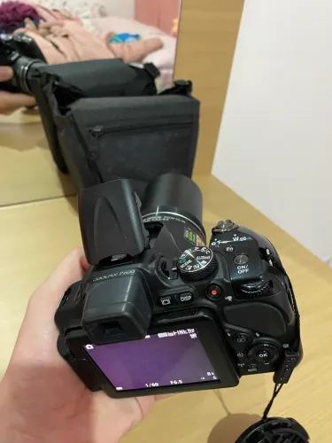 Câmera Nikon P600