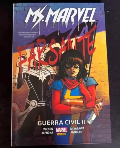 HQ Miss Marvel Guerra Civil II Capa Dura