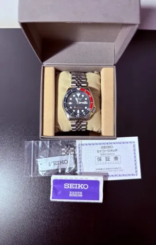 Relógio Seiko skx009