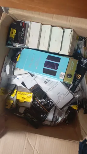 Vendo mercadorias para loja de celular