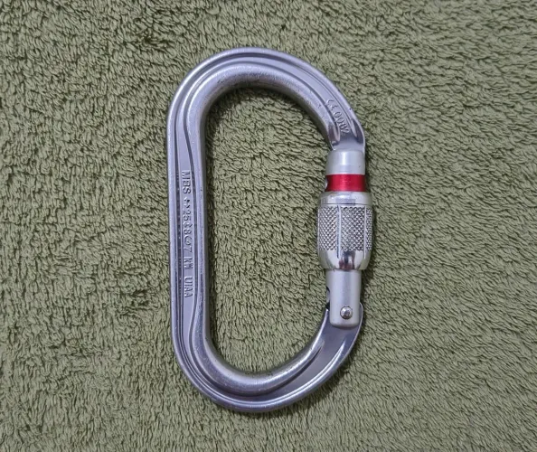 Mosquetão OK (Petzl)