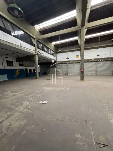 Galpão Industrial para Locação em São Paulo-SP, Jardim Julieta: 3 Salas, 6 Banheiros, 5 Va