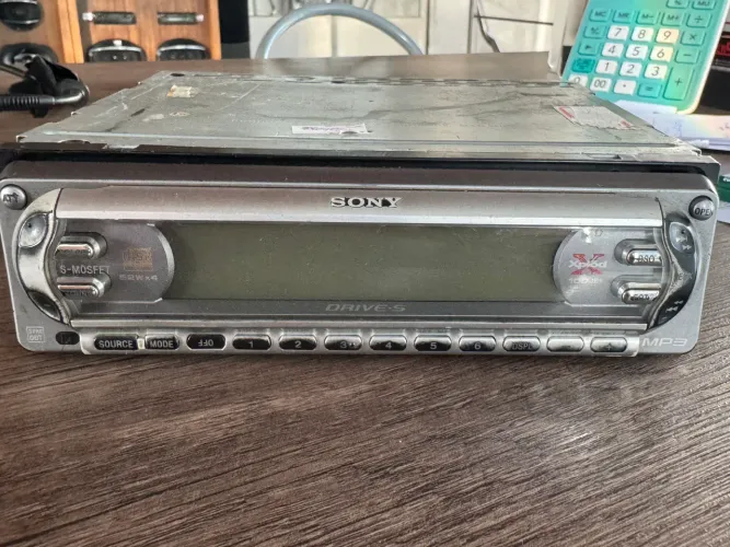 trazeira e frente sony para retirar peças só 50,00