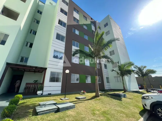 Apartamento no Condomínio Parque das Flores - Contorno