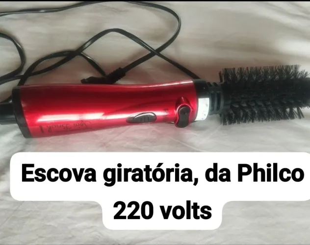 Escova giratória de cabelo