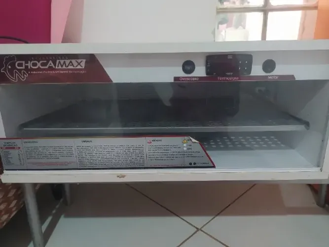 Chocadeira chocamax 100 ovos ,220v