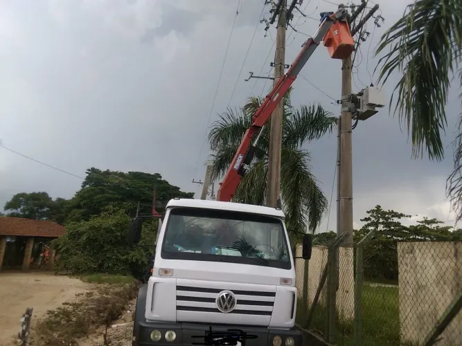 Aceita troca em truck !Vw 12140 venda sem equipamento Munck  somente caminhão 