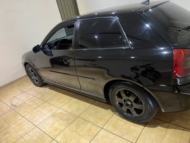 Audi A3 1.8 Turbo 3P Mec. 2000
