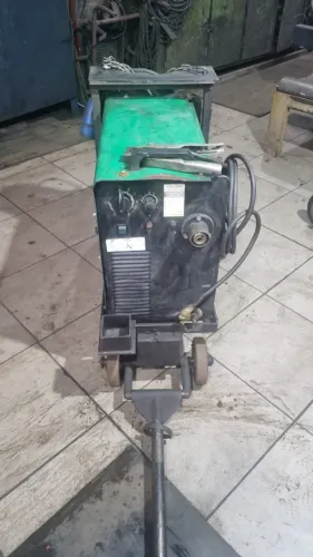 Máquina de Solda MIG Industrial 250A + Cilindro CO?