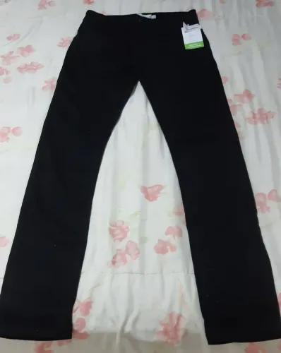 2 calças por 120 reais.