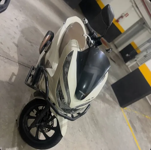 Honda PCX DLX 2019 Branca ABS