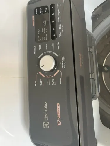 LAVADORA ELECTROLUX 15kgs