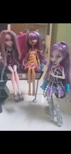Lote monster high draculaura, clawdeen e spectra haunted