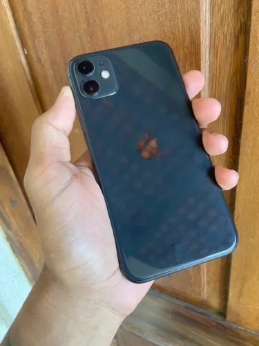 iPhone 11