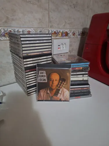 38 cds