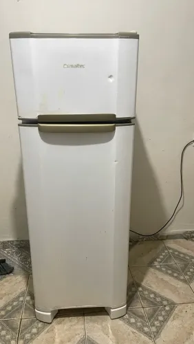 Geladeira FAÇO ENTREGA