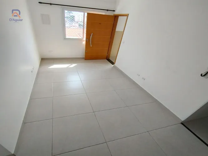 Casa de condomínio com 1 dormitório para alugar no bairro Vila Mazzei - 33 m²