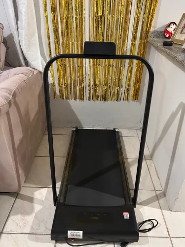 Esteira de Corrida Multifunções Skyboard Bluetooth ?