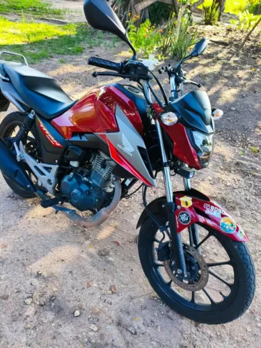 TITAN 160 2025 VERMELHA